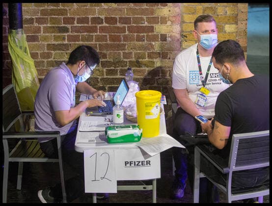 . 08 08 2021. London, United Kingdom. Vaccinations At Heaven. Well-known gay London nightclub Heaven opens it s doors as a vaccination centre.  xMartynxWheatleyx xi-Imagesx IIM-22477-0006