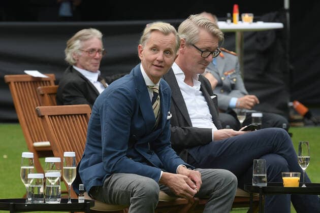 3. Jazzkonzert mit Thomas Quasthoff Max Raabe mit Begleitung Frank-Walter Steinmeier, SPD, Bundespräsident Ansprache bei einem Jazzkonzert mit Thomas Quasthoff & Friends im SchlossGarten Bellevue in Berlin am 10.08.2021