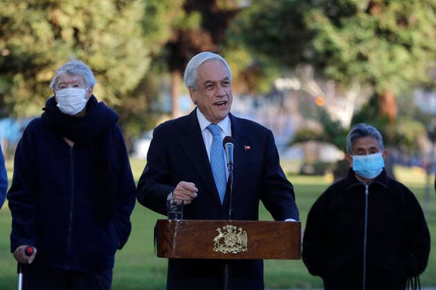 Santiago, August 11, 2021 The President of the Republic, Sebastan Pinera, begins the process of vaccination with booster doses against Covid 19 Dragomir Yankovic Aton Chile, Santiago Chile Aton 533529  Copyright: DRAGOMIRxYANKOVIC ATONxCHILE