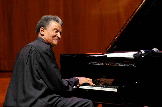 Der suedafrikanische Jazz-Pianist Abdullah Ibrahim (früher: Dollar Brand). The jazz pianist Abdullah Ibrahim (aka Dollar Brand) from South Africa. Essen DEU;DE;GERMANY;DEUTSCHLAND;ALLEMAGNE