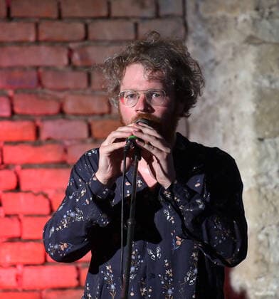 Konzert der Gesangskapelle Hermann in dr Hipphalle in Gmunden, im Rahmen der Salzkammergut Festwochen Gmunden, am 11.08.21. Das Bild zeigt eine Szene aus dem Konzert. Bernhard Höchtel 2021 - Konzert der Gesangskapelle Hermann in dr Hipphalle in Gmunden, im Rahmen der Salzkammergut Festwochen Gmunden, am 11.08.21