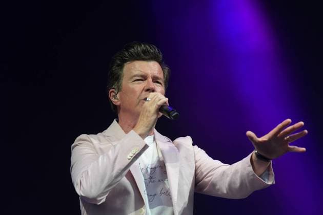 Music Concert Rick Astley Rick Astley in concert at Newmarket Races, Newmarket, United on 13 August 2021. Newmarket Newmarket Races United Editorial use only , Copyright: xSimonxTraylenx PSI-13322-0033