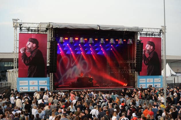 Hamburg der 12.08.2021 - SIDO live 2021 beim Cruise Inn Open Air Vor Deiner Tür in Hamburg Steinwerder. SIDO live 2021 beim Cruise Inn Open Air Vor Deiner Tür in Hamburg Steinwerder, Hamburg Hamburg Deutschland Hamburg