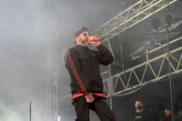 Hamburg der 12.08.2021 - SIDO live 2021 beim Cruise Inn Open Air Vor Deiner Tür in Hamburg Steinwerder. SIDO live 2021 beim Cruise Inn Open Air Vor Deiner Tür in Hamburg Steinwerder, Hamburg Hamburg Deutschland Hamburg
