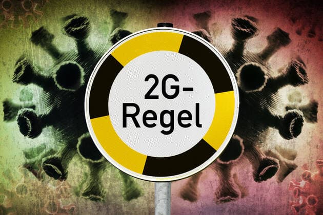 FOTOMONTAGE, Schild mit der Aufschrift 2G-Regel