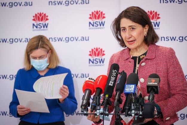 News Bilder des Tages GLADYS BEREJIKLIAN COVID19 PRESSER, NSW Premier Gladys Berejiklian (right) speaks next to NSW Chief Health Officer Dr Kerry Chant during a press conference in Sydney, Sunday, August 15, 2021. NSW recorded 415 new locally acquired cases of COVID-19 with at least 66 infectious while in the community, as the entire state continues in lockdown. ( NO ARCHIVING, EDITORIAL USE ONLY, NO USE IN BOOKS WITHOUT CONSENT SYDNEY NSW AUSTRALIA  Copyright: xDAVIDxGRAYx 20210815001567014734