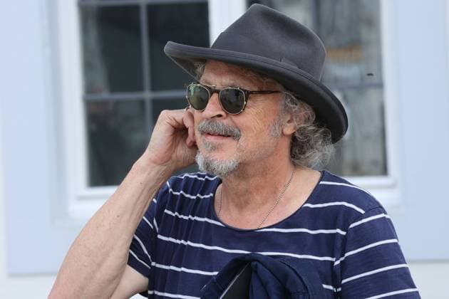 Neuwied Wolfgang Niedecken liest und singt Bob Dylan vor dem Engerser Schloss. Copyright: xJoergxNiebergall Eibner-Pressefox EP_JNL