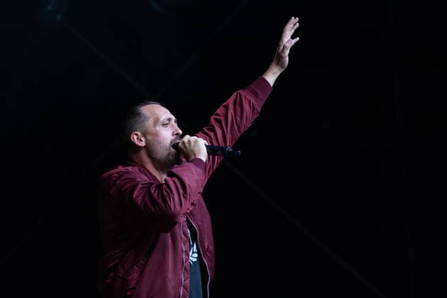 Rapper Danger Dan - Die Hip Hop Band Antilopen Gang mit der Insolvenzverschleppung Tour auf dem Kunst!Rasen Bonn, 15.08.2021 veranstaltet von der E.L.Hartz Promotion GmbH Bonn Gronau NRW Deutschland