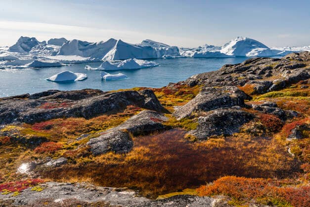 Ilulissat Icefjord also called kangia or Ilulissat Kangerlua at Disko Bay. The icefjord is listed as UNESCO world heritage. America, North America, Greenland, Denmark RoyaltyxFree 1028_RF_14_MZW15311