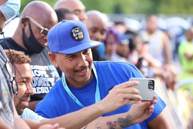 August 16, 2021, Bronx, New York, USA: Audience enjoys a hip hop concert in Orchard Beach, Bronx, New York, during NYC Homecoming Week, which runs from 14 to 22 August with more than 100 arts, culture, entertainment and community events in various parts of the city. Even at outdoor events, people must show proof of vaccination.  Copyright: xJosexFranciscox