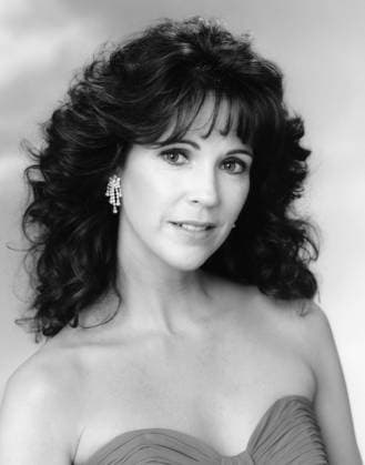 SANTA BARBARA, Meg Bennett (1989), 1984-1993. ?New World Television courtesy Everett Collection Ref:TBDSABA NR013 PUBLICATIONXNOTxINxCANxCHNxFRAxITAxJPNxNORxPOLxRUSxESPxUKxUSA Copyright: xx TBDSABA NR013