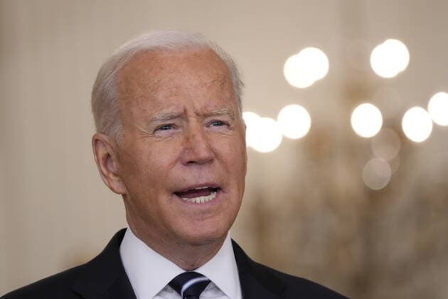 August 18, 2021, Washington, District of Columbia, USA: United States President Joe Biden delivers remarks on the COVID-19 response and the vaccination program in the East Room of the White House in Washington, DC on Wednesday, August 18, 2021. Earlier today, the Biden Administration announced that beginning the week of September 20, US agencies are preparing to offer booster shots to all eligible Americans who received the Pfizer or Moderna vaccines. Credit: CNP Washington USA - ZUMAs152 20210818_zaa_s152_012 Copyright: xChrisxKleponisx