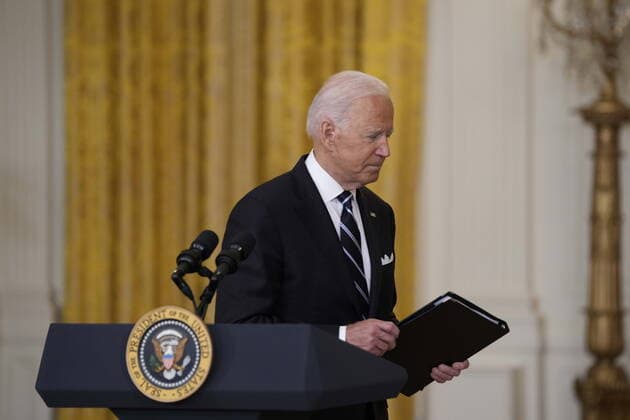 August 18, 2021, Washington, District of Columbia, USA: United States President Joe Biden departs after delivering remarks on the COVID-19 response and the vaccination program in the East Room of the White House in Washington, DC on Wednesday, August 18, 2021. Earlier today, the Biden Administration announced that beginning the week of September 20, US agencies are preparing to offer booster shots to all eligible Americans who received the Pfizer or Moderna vaccines. Credit: CNP Washington USA - ZUMAs152 20210818_zaa_s152_025 Copyright: xChrisxKleponisx