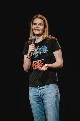 Hazel Brugger Bern, Switzerland. 14th, August 2021. The Swiss-German comedian Hazel Brugger performs a live stand-up comedy show at Bierh?beli in Bern. Bern Switzerland Copyright: xGonzalesxPhoto TilmanxJentzschx