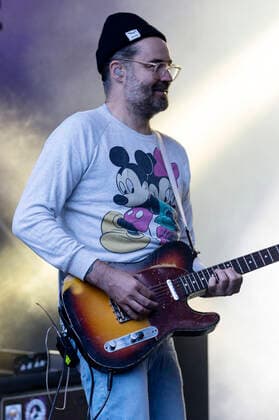 Sascha Eigner von Jupiter Jones live im Rahmen der Konzertreihe Juicy Beats Park Sessions im Westfalenpark. Dortmund, 18.08.2021