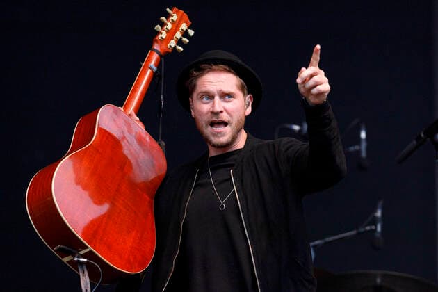 Johannes Oerding live beim BonnLive Kulturgarten Open Air 2021 in der Rheinaue. Bonn, 18.08.2021