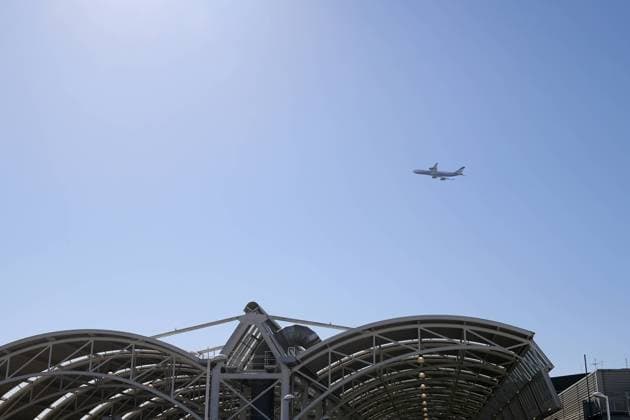 SYDNEY AIRPORT INTERIM RESULTS, A general view of Sydney International Airport in Sydney, Friday, August 20, 2021. Sydney Airport total revenue fell 33.2 per cent to $341.6 million for the half year over a period that the airport lapped lockdowns imposed in 2020. No dividends were declared. ( NO ARCHIVING, EDITORIAL USE ONLY, NO USE IN BOOKS WITHOUT CONSENT Sydney NSW AUSTRALIA  Copyright: xDANxHIMBRECHTSx 20210820001568150786