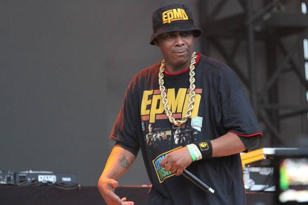 Queens, New York, USA: Mayor of New York City, Bill de Blasio, Senate Leader, Chuck Schumer with Run DMC band and EPMD during It s Time for Hip Hop in New York Concerts presented by The City of New York, Universal Hip Hop Museum, and IDEKO as part of NYC Homecoming Week held at Forest Hill stadium in Queens, New York. The event starts at 4pm till 9.30pm. There is tight security check up with proof of vaccination or COVID -19 test while most of the people aren™t using masks.  Copyright: xNiyixFotex