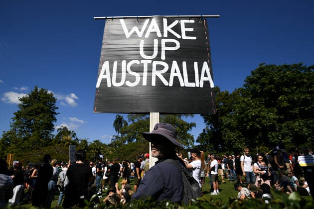 Coronavirus in Australien, Anti-Lockdown Protest in Brisbane ANTI LOCKDOWN PROTEST BRISBANE, Protesters gather for a National Rally for Peace, Freedom and Human Rights at the Botanic Gardens in Brisbane, Saturday, August 21, 2021. ( NO ARCHIVING, EDITORIAL USE ONLY, NO USE IN BOOKS WITHOUT CONSENT BRISBANE QLD AUSTRALIA  Copyright: xDAVExHUNTx 20210821001568397489