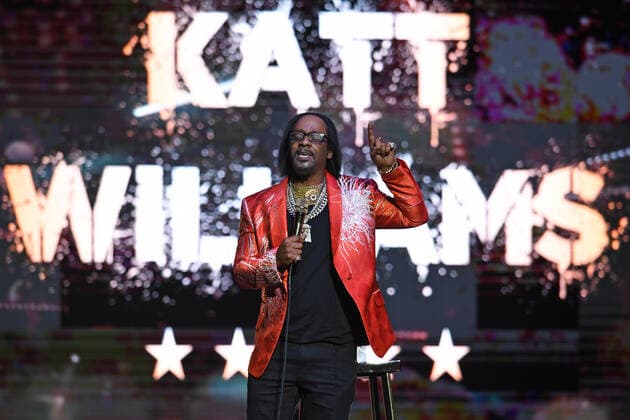SUNRISE FL - AUGUST 20: Katt Williams performs during the World War III Tour at The BB&T Center on August 20, 2021 in Sunrise, Florida. Copyright: xmpi04 MediaPunchx