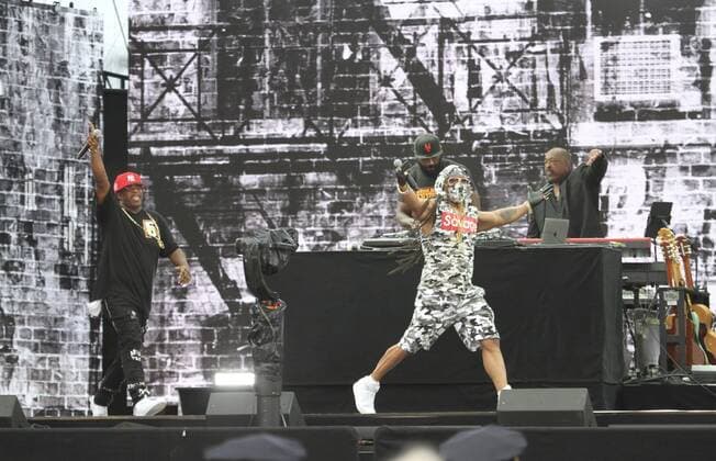 August 21, 2021, New York, USA: LL COOL J & Friends performing live during The WE LOVE NYC: The Homecoming Concert taking place at the great Central Park lawn in New York that anticipates a prosperous post-pandemic future for New York City. Fans are allowed to watch but with proof of vaccination or COVID PCR (Polymerase Chain Reaction) test taken within 72 hours prior to the event. This concert is to round up the Hip Hop concerts, movies, cultural activities that started all around the city since last week.  Copyright: xNiyixFotex