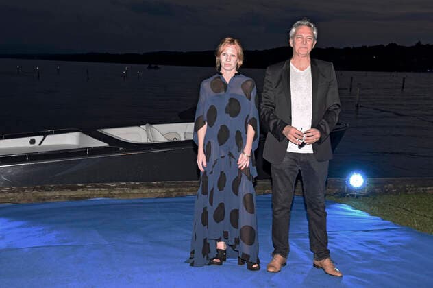 Birgit Minichmayr und Matthias Helwig bei der 3. Verleihung des Hannelore Elsner Preises beim 15. Fünf Seen Filmfestival im Seebad Starnberg. Starnberg, 21.08.2021