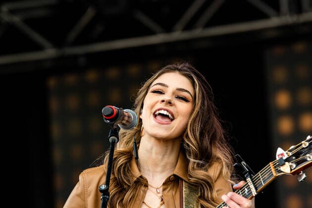 August 21, 2021, Edmonton, Alberta, Canada: Hailey Benedict performs live during the Together Again Outdoor Festival at Northlands Exhibition Grounds in Edmonton. Edmonton Canada - ZUMAs197 20210821_zaa_s197_562 Copyright: xRonxPalmerx