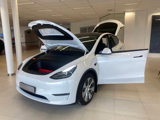 The American company Tesla presented a new Tesla Model Y electric car to journalists on August 23, 2021 in Pruhonice, Czech Republic. (CTKxPhoto JaroslavxBenes) CTKPhotoP2021082304417  BNS 4k