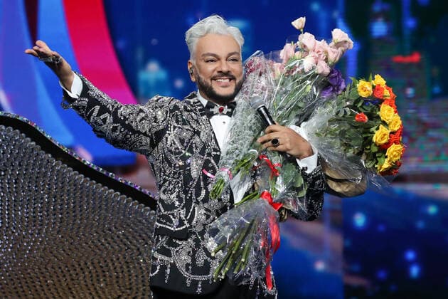 SOCHI, RUSSIA â€“ AUGUST 24, 2021: Singer Filipp Kirkorov performs at a concert as part of the New Wave 2021 International Contest for Young Pop Singers. Vyacheslav Prokofyev TASS  TS10DA0B