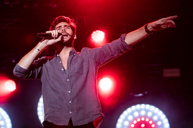 Alvaro Soler live beim Vor Deiner Tür Open Air im Steigerwaldstadion. Erfurt, 25.08.2021