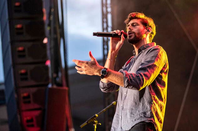 Alvaro Soler live beim Vor Deiner Tür Open Air im Steigerwaldstadion. Erfurt, 25.08.2021