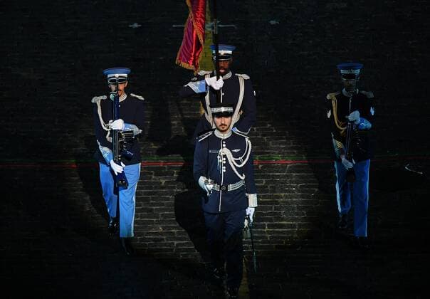 Russia Military Music Festival Rehearsal 6634099 26.08.2021 Members of the Qatar Police Band perform during a rehearsal for the Spasskaya Tower International Military Music Festival in Red Square in Moscow, Russia. Vladimir Pesnya Sputnik Moscow Russia  Copyright: xVladimirxPesnyax