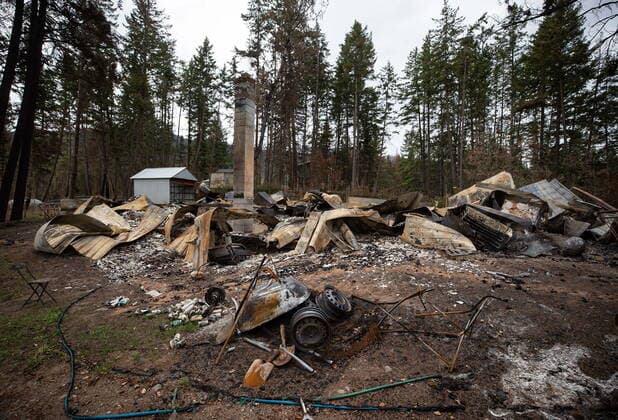August 26, 2021, MONTE LAKE, BC, Canada: A chimney is all that remains standing at a home that was destroyed by the White Rock Lake wildfire earlier this month, in Monte Lake, B.C., on Thursday, August 26, 2021. MONTE LAKE Canada  - ZUMAc35_ 20210826_zaf_c35_050 Copyright: xDarrylxDyckx