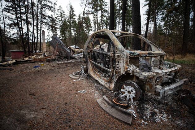 August 26, 2021, MONTE LAKE, BC, Canada: The remains of a vehicle and a home that were destroyed by the White Rock Lake wildfire earlier this month are seen in Monte Lake, B.C., on Thursday, August 26, 2021. MONTE LAKE Canada  - ZUMAc35_ 20210826_zaf_c35_052 Copyright: xDarrylxDyckx