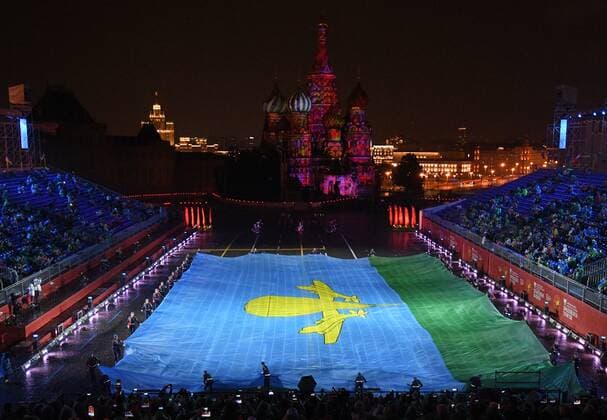 Russia Military Music Festival Rehearsal 6634150 26.08.2021 Members of the Combined Military Band of the Russian Airborne Forces perform during a rehearsal for the Spasskaya Tower International Military Music Festival in Red Square in Moscow, Russia. Vladimir Pesnya Sputnik Moscow Russia  Copyright: xVladimirxPesnyax
