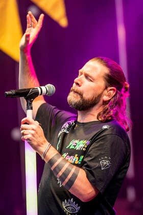Rea Garvey live beim Vor Deiner Tür Open Air im Steigerwaldstadion. Erfurt, 26.08.2021