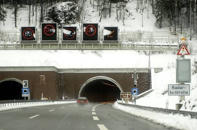 Rennsteigtunnel, Deutschland, Stuttgart Rennsteig tunnel, Germany, Stuttgart BLWS650688 *** Rennsteig tunnel, Germany, Stuttgart Rennsteig tunnel, Germany, Stuttgart BLWS650688 Copyright: xblickwinkel McPHOTO B.xLeitnerx