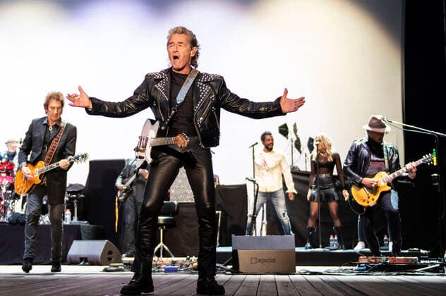 Peter Maffay & Band live beim Open Air 2021 in der Jungen Garde. Dresden, 26.08.2021