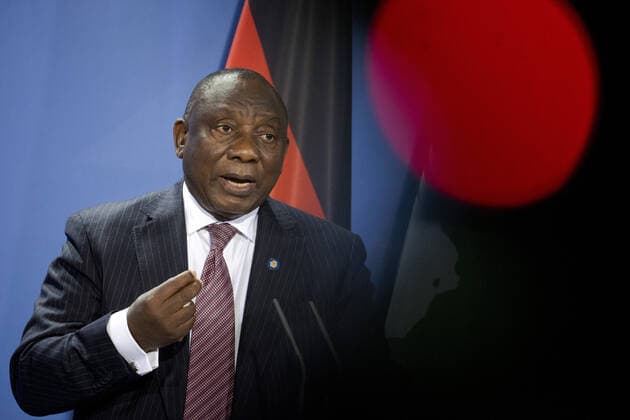 Cyril Ramaphosa, Staatspraesident der Republik Suedafrika, aufgenommen im Rahmen einer gemeinsamen Presseunterrichtung mit Bundeskanzlerin Angela_Merkel, CDU, (hier nicht im Bild) und Felix_Tshisekedi, Vorsitzender der Afrikanischen Union, (hier nicht im Bild) im Bundeskanzleramt in Berlin, 27.08.2021. Berlin Deutschland *** Cyril Ramaphosa, President of the Republic of South Africa, photographed during a joint press briefing with German Chancellor Angela Merkel, CDU, not pictured here, and Felix Tshisekedi, Chairman of the African Union, not pictured here, at the Federal Chancellery in Berlin, 27 08 2021 Berlin Germany Copyright: xJaninexSchmitz photothek.dex