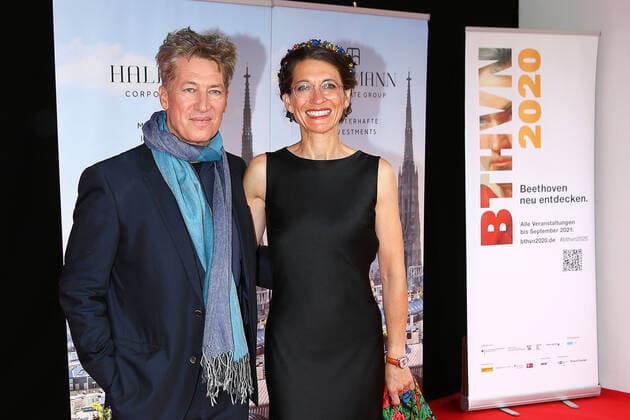 Tobias und Julia Moretti bei der Europäischer Kulturpreis Gala Verleihung am 28.08.2021 im Opernhaus in Bonn Europäischer Kulturpreis Verleihung 2021 in Bonn