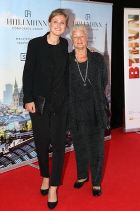 Britta Heidemann und ihre Mutter Astrid Heidemann bei der Europäischer Kulturpreis Gala Verleihung am 28.08.2021 im Opernhaus in Bonn Europäischer Kulturpreis Verleihung 2021 in Bonn