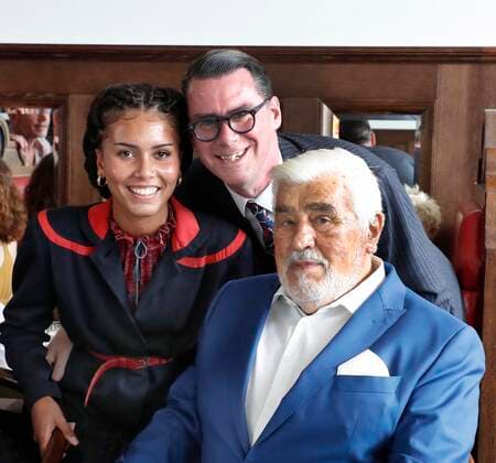 Rachel Hermlin, Andrej Hermlin, Mario Adorf bei der Gala Verleihung Ehrenpreis fuer Mario Adorf im China Club Berlin.