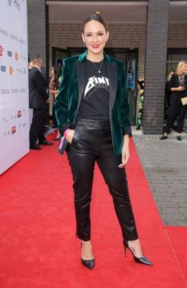 Adolf Grimme Preis 27.08.2021 Moderatorin Carolin Kebekus im Theater Marl, Am Theater 1, bei der Verleihung des Adolf Grimme Preis - 27.08.2021 - *** Adolf Grimme Award 27 08 2021 Presenter Carolin Kebekus in the Theater Marl, Am Theater 1, at the award ceremony of the Adolf Grimme Award 27 08 2021