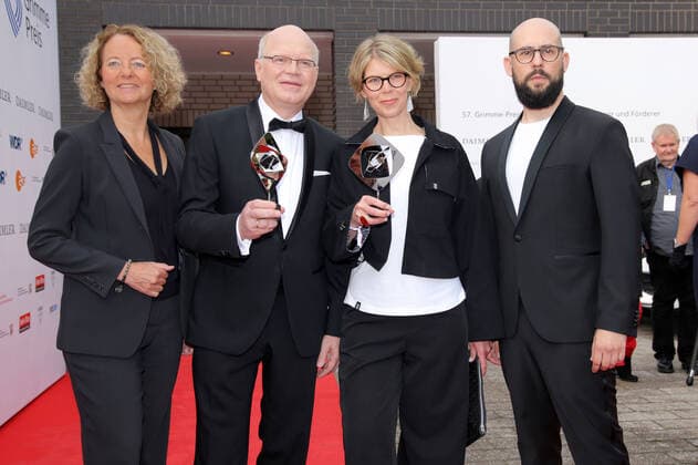 Adolf Grimme Preis 27.08.2021 Jutta Krug + Dominik Wessely + Antje Boehmert + Philipp Kaessbohrer im Theater Marl, Am Theater 1, bei der Verleihung des Adolf Grimme Preis - 27.08.2021 -