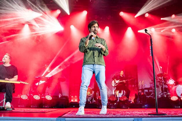 Max Giesinger live beim Vor Deiner Tür Open Air im Steigerwaldstadion. Erfurt, 29.08.2021