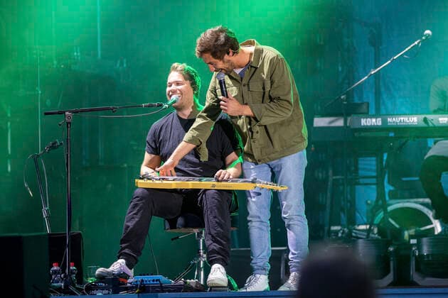 Max Giesinger live beim Vor Deiner Tür Open Air im Steigerwaldstadion. Erfurt, 29.08.2021
