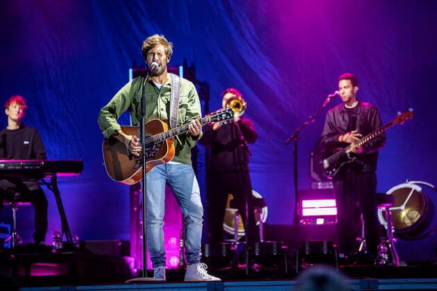 Max Giesinger live beim Vor Deiner Tür Open Air im Steigerwaldstadion. Erfurt, 29.08.2021