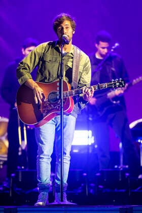 Max Giesinger live beim Vor Deiner Tür Open Air im Steigerwaldstadion. Erfurt, 29.08.2021