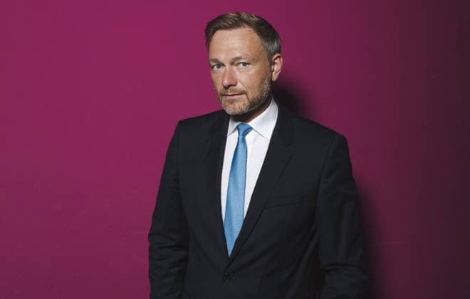 Christian Lindner Editorial 11.08.2021, Berlin. FDP-Vorsitzender Christian Lindner im Tagesspiegel Interview zu Gast im Verlagsgebäude. Thema: Wahlkampf, mögliche Koalitionen, Klimaschutz, Pandemie, möglicher nächster Finanzminister Berlin Berlin Deutschland Askanischer Platz 3 *** Christian Lindner Editorial 11 08 2021, Berlin FDP Chairman Christian Lindner in Tagesspiegel Interview guest in publishing house Topic Election campaign, possible coalitions, climate protection, pandemic, possible next finance minister Berlin Berlin Germany Askanischer Platz 3 Copyright: xNASSIMxRADx