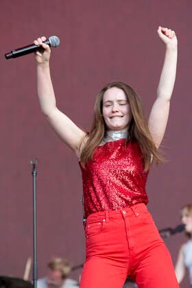 Norwegian singer Sigrid performs on Main Stage East during day 2 of Reading Festival 2021 at Richfield Avenue in Reading, Berkshire. AUGUST 27th 2021  DFLx21486